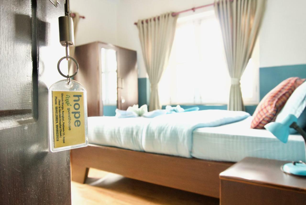 Hope Guest House ポカラ エクステリア 写真