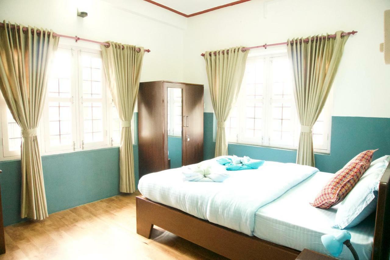 Hope Guest House ポカラ エクステリア 写真